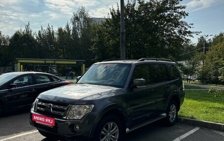 Mitsubishi Pajero IV, 2012 год, 2 890 000 рублей, 3 фотография