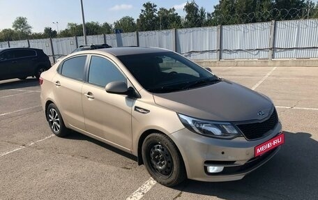 KIA Rio III рестайлинг, 2015 год, 1 050 000 рублей, 2 фотография