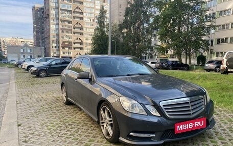 Mercedes-Benz E-Класс, 2012 год, 1 700 000 рублей, 3 фотография