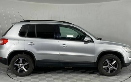 Volkswagen Tiguan I, 2011 год, 1 520 000 рублей, 4 фотография