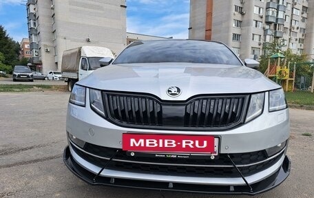 Skoda Octavia, 2018 год, 2 400 000 рублей, 2 фотография