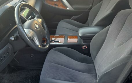 Toyota Camry, 2011 год, 1 590 000 рублей, 8 фотография