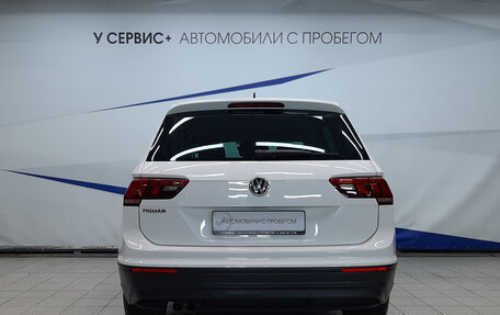 Volkswagen Tiguan II, 2018 год, 2 315 000 рублей, 4 фотография