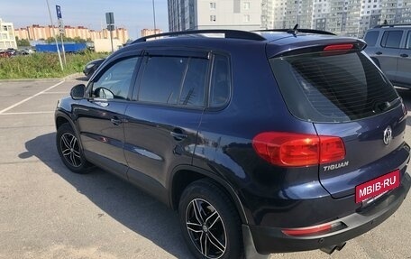 Volkswagen Tiguan I, 2011 год, 1 100 000 рублей, 2 фотография