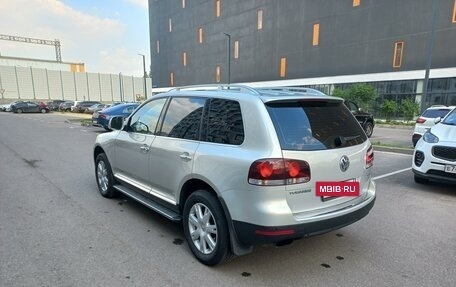 Volkswagen Touareg III, 2010 год, 1 899 000 рублей, 6 фотография