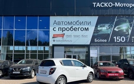 Chevrolet Aveo III, 2014 год, 950 000 рублей, 2 фотография