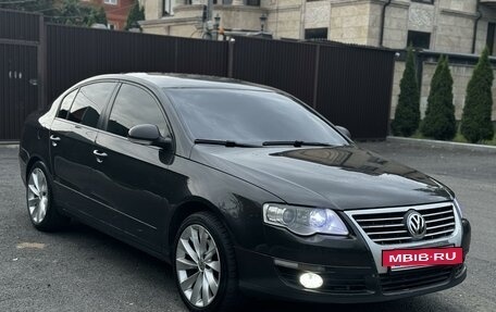 Volkswagen Passat B6, 2010 год, 900 000 рублей, 2 фотография