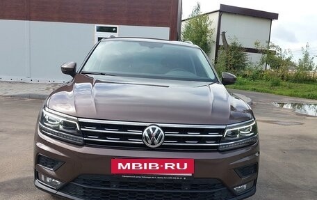 Volkswagen Tiguan II, 2018 год, 2 730 000 рублей, 3 фотография