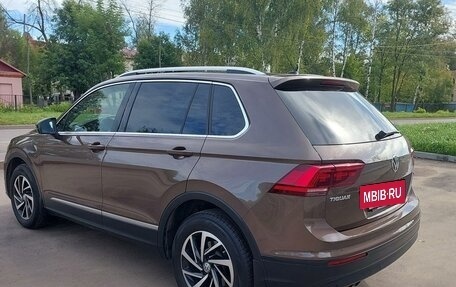 Volkswagen Tiguan II, 2018 год, 2 730 000 рублей, 7 фотография