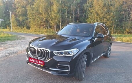 BMW X5, 2022 год, 9 600 000 рублей, 2 фотография