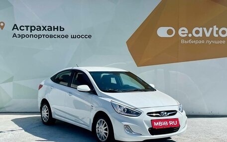 Hyundai Solaris II рестайлинг, 2013 год, 785 000 рублей, 3 фотография