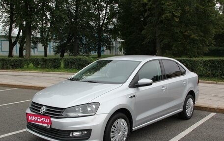 Volkswagen Polo VI (EU Market), 2018 год, 1 430 000 рублей, 2 фотография