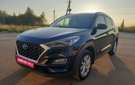 Hyundai Tucson III, 2018 год, 2 300 000 рублей, 2 фотография