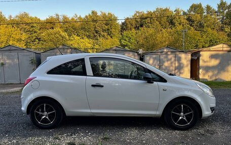 Opel Corsa D, 2010 год, 450 000 рублей, 4 фотография