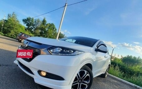 Honda Vezel, 2014 год, 1 700 000 рублей, 2 фотография