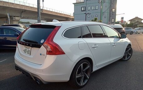 Volvo V60 I, 2015 год, 1 150 000 рублей, 3 фотография