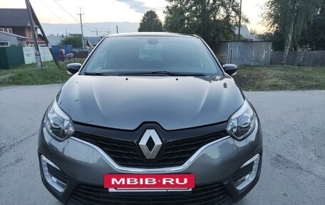 Renault Kaptur I рестайлинг, 2017 год, 1 349 000 рублей, 8 фотография