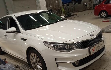 KIA Optima IV, 2017 год, 1 650 000 рублей, 2 фотография