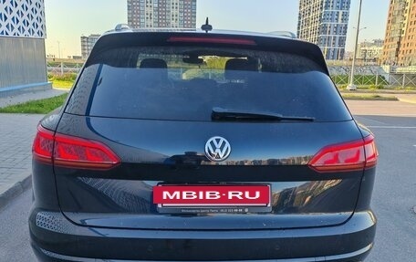 Volkswagen Touareg III, 2018 год, 5 000 000 рублей, 6 фотография