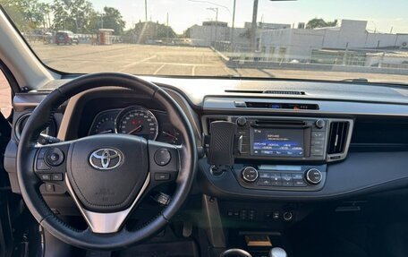 Toyota RAV4, 2015 год, 2 500 000 рублей, 17 фотография