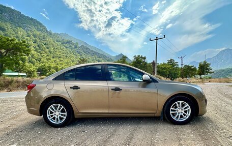 Chevrolet Cruze II, 2014 год, 950 000 рублей, 8 фотография