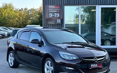 Opel Astra J, 2013 год, 999 000 рублей, 4 фотография