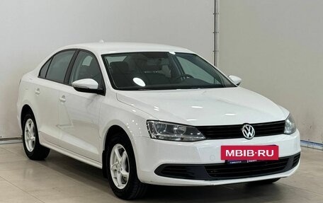 Volkswagen Jetta VI, 2014 год, 1 135 000 рублей, 2 фотография