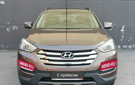 Hyundai Santa Fe III рестайлинг, 2013 год, 1 999 000 рублей, 2 фотография