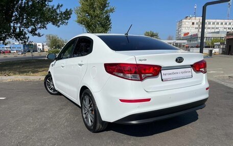 KIA Rio III рестайлинг, 2016 год, 1 249 900 рублей, 8 фотография