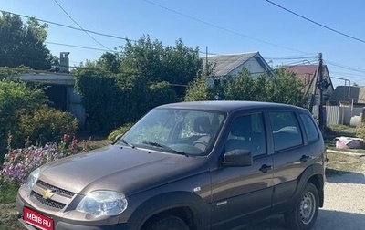 Chevrolet Niva I рестайлинг, 2016 год, 800 000 рублей, 1 фотография