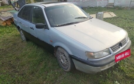 Volkswagen Passat B4, 1994 год, 99 000 рублей, 4 фотография