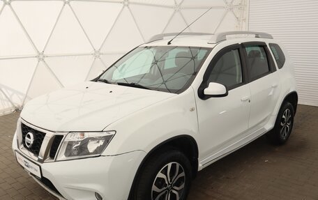 Nissan Terrano III, 2014 год, 1 195 000 рублей, 7 фотография