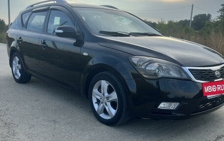 KIA cee'd I рестайлинг, 2010 год, 810 000 рублей, 3 фотография