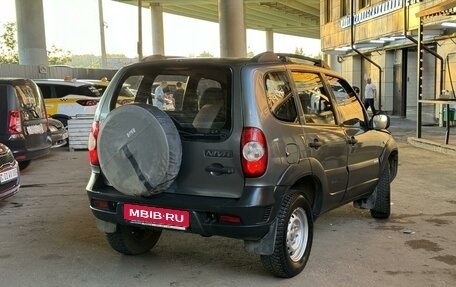 Chevrolet Niva I рестайлинг, 2011 год, 520 000 рублей, 6 фотография