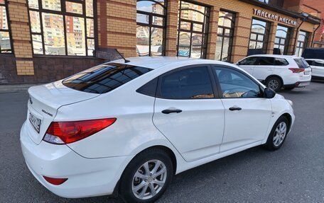 Hyundai Solaris II рестайлинг, 2013 год, 550 000 рублей, 6 фотография