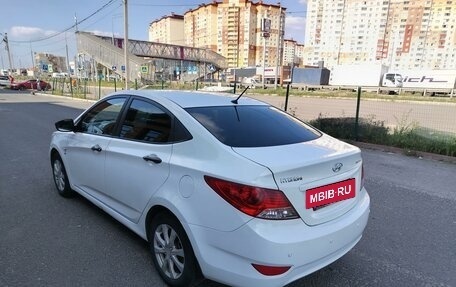 Hyundai Solaris II рестайлинг, 2013 год, 550 000 рублей, 8 фотография