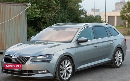 Skoda Superb III рестайлинг, 2016 год, 2 990 000 рублей, 2 фотография