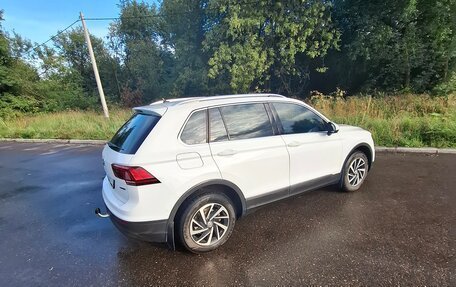 Volkswagen Tiguan II, 2018 год, 2 800 000 рублей, 20 фотография