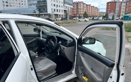 Toyota Corolla, 2002 год, 630 000 рублей, 4 фотография