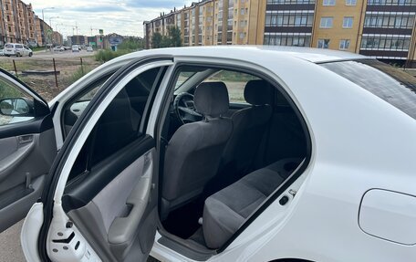 Toyota Corolla, 2002 год, 630 000 рублей, 9 фотография