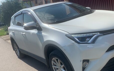 Toyota RAV4, 2015 год, 2 000 000 рублей, 12 фотография