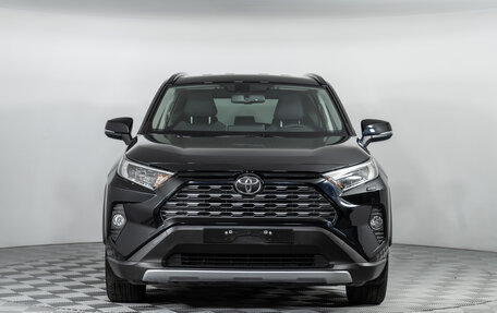 Toyota RAV4, 2021 год, 3 680 000 рублей, 3 фотография