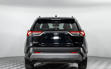 Toyota RAV4, 2021 год, 3 680 000 рублей, 6 фотография