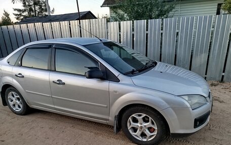 Ford Focus II рестайлинг, 2005 год, 415 000 рублей, 3 фотография