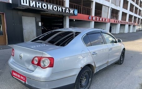 Volkswagen Passat B6, 2005 год, 250 000 рублей, 5 фотография