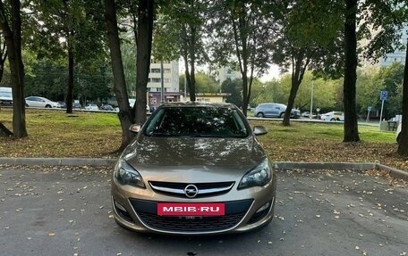 Opel Astra J, 2012 год, 1 200 000 рублей, 2 фотография