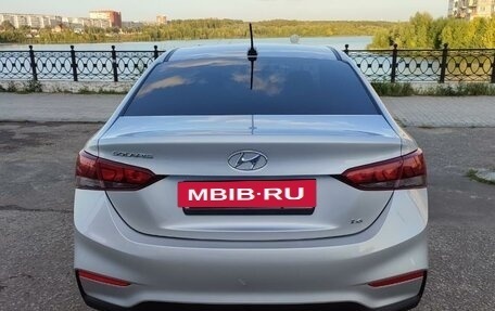 Hyundai Solaris II рестайлинг, 2017 год, 1 230 000 рублей, 5 фотография