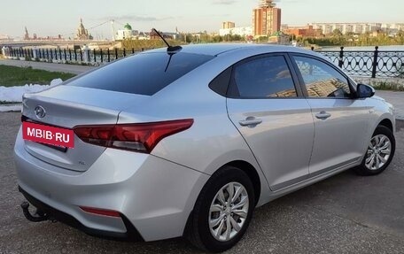 Hyundai Solaris II рестайлинг, 2017 год, 1 230 000 рублей, 4 фотография