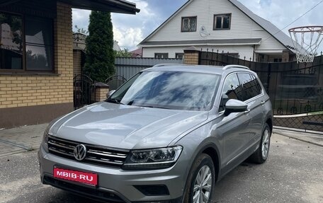 Volkswagen Tiguan II, 2018 год, 2 950 000 рублей, 1 фотография