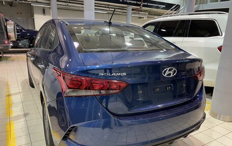 Hyundai Solaris II рестайлинг, 2021 год, 1 890 000 рублей, 2 фотография